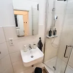 Weserzauber: 1-zimmer City-apartment In *